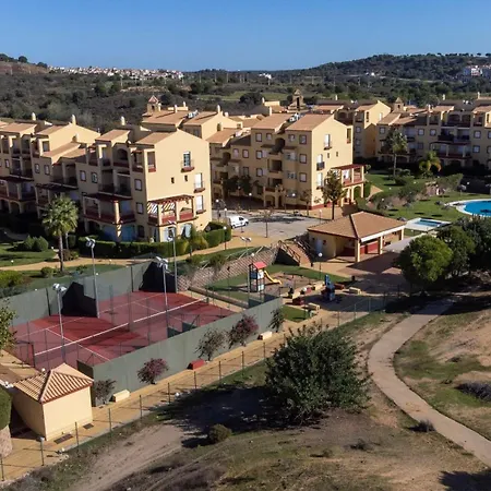 Apartment Albatros Golf 2 Bedroom Pir01