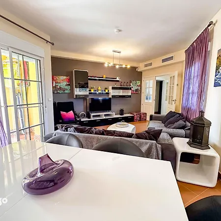 Albatros Golf 2 Bedroom Pir01 Apartment *